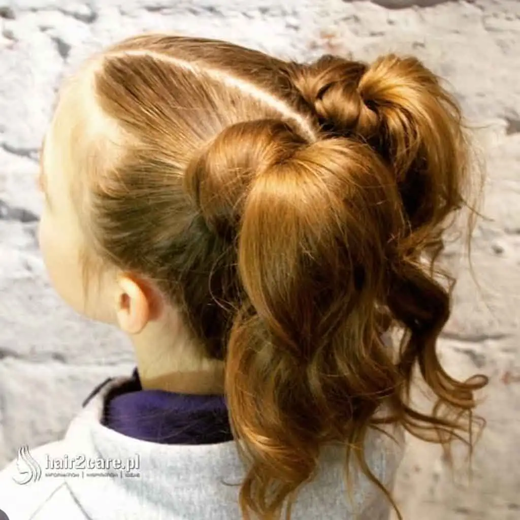 Two Messy High Ponytails