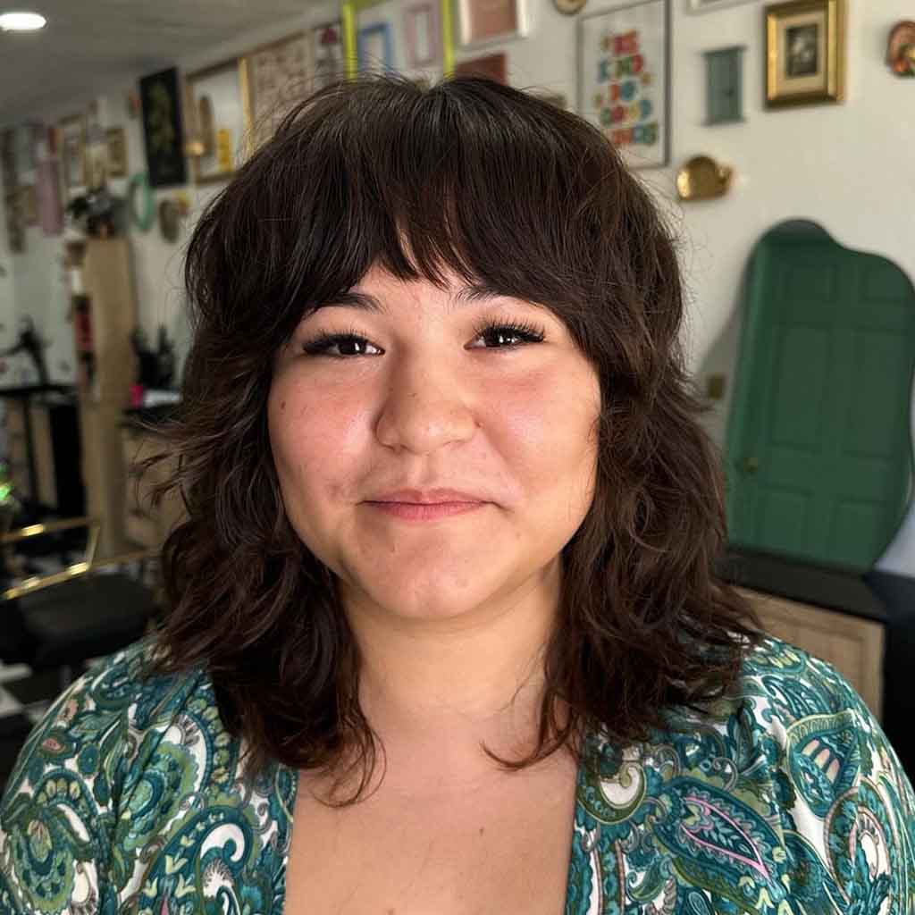 Wavy Shaggy Lob on Round Face With Bangs