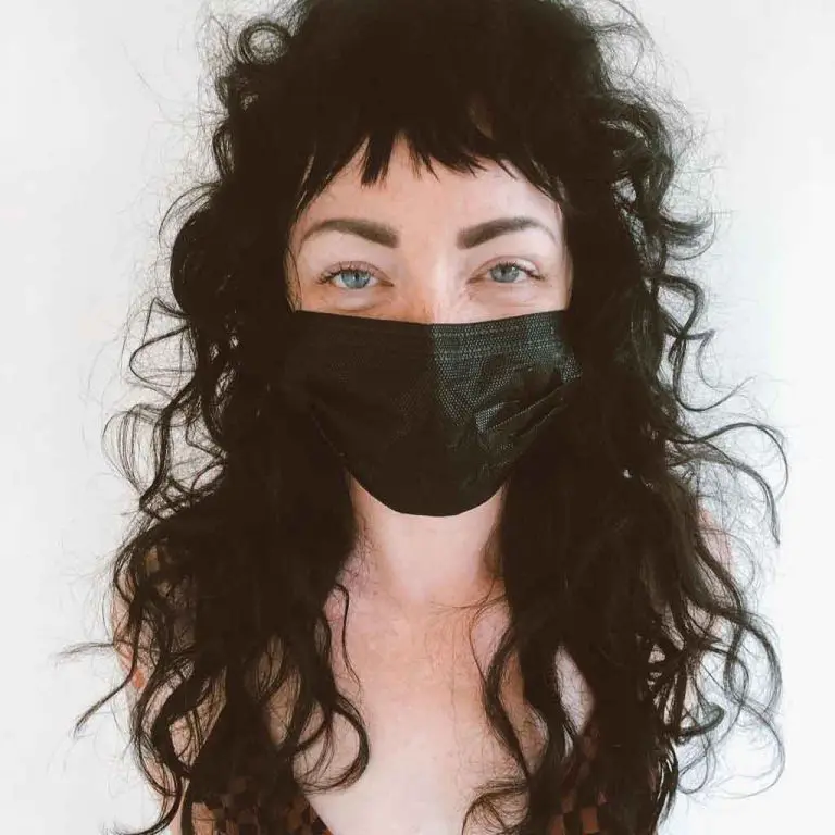 14. Shaggy Bangs