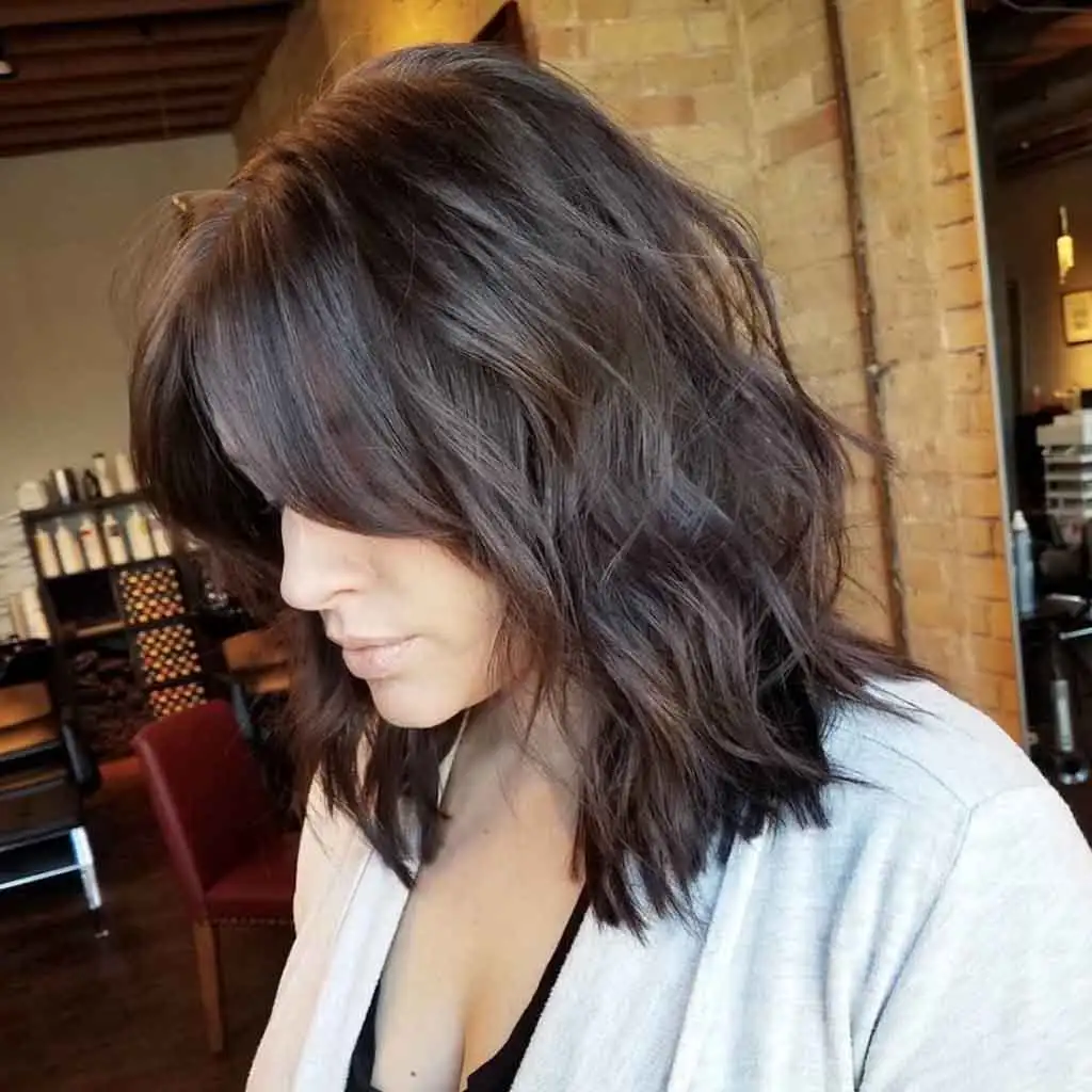 Shaggy Lob With Curtain Bangs on Brunette Hair