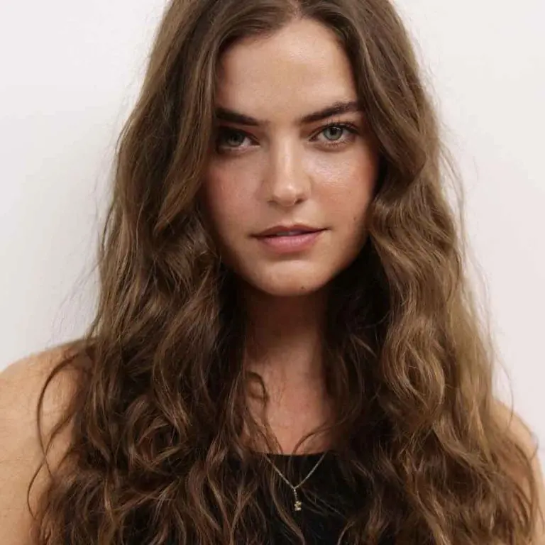 Medium Long Light Brown Wavy Hair