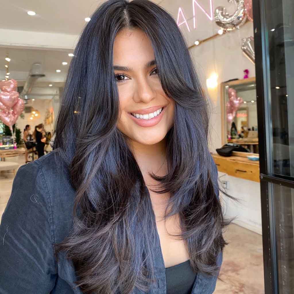 Long Black Wavy Hair With Wispy Layers