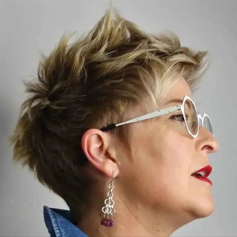 Bronde Textured Short Cropped Hair