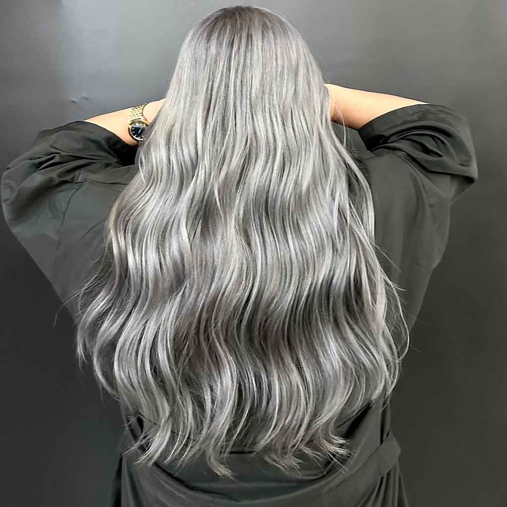 Long Wavy Ice Balayage Hair