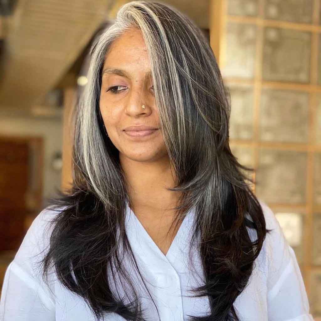 Long Duo-Toned Hair With Short Layers