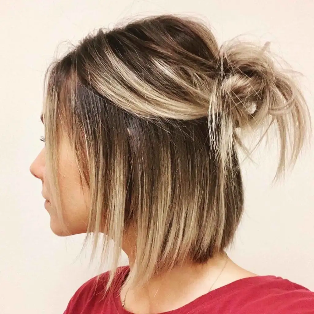 Duo-Toned Messy Half Up Bun
