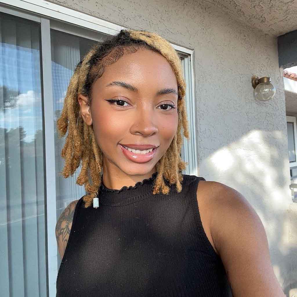 Simple Short Blonde Locs
