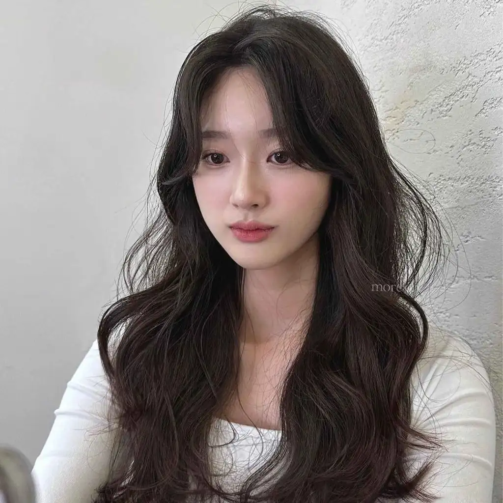 Korean Style Long Wavy Black Hair With Curtain Bangs