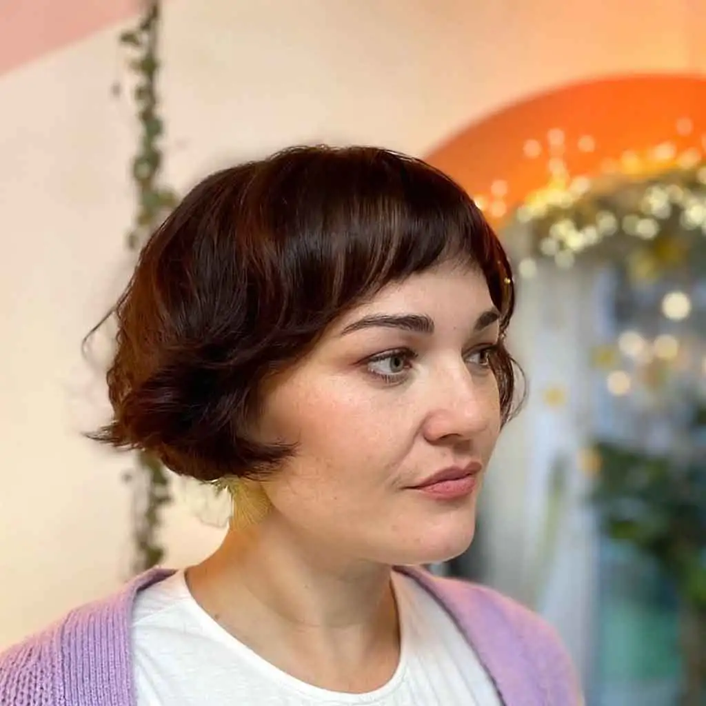 Razor Cut French Bob With Soft Pieces Fringe
