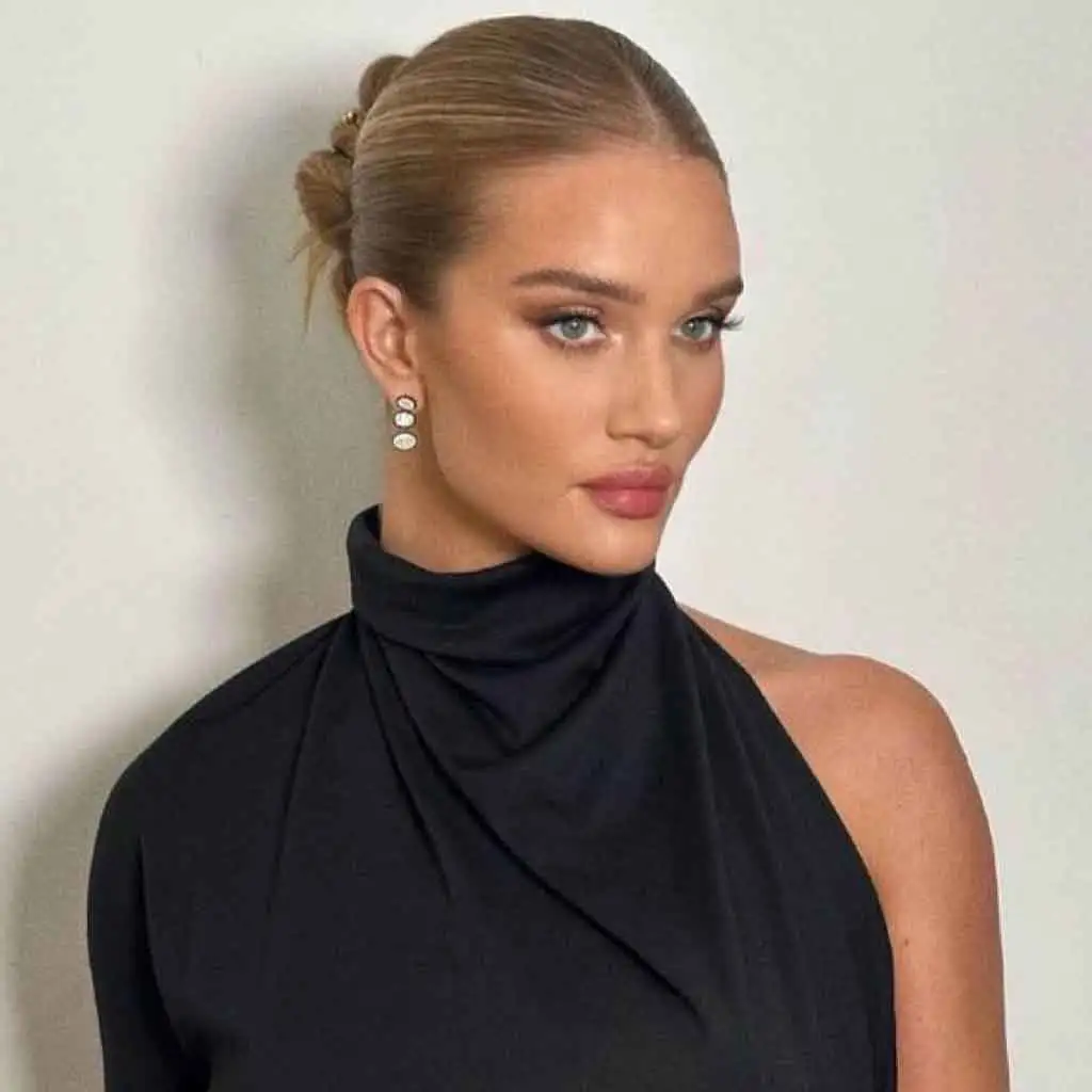 Bronde Spiky Bun