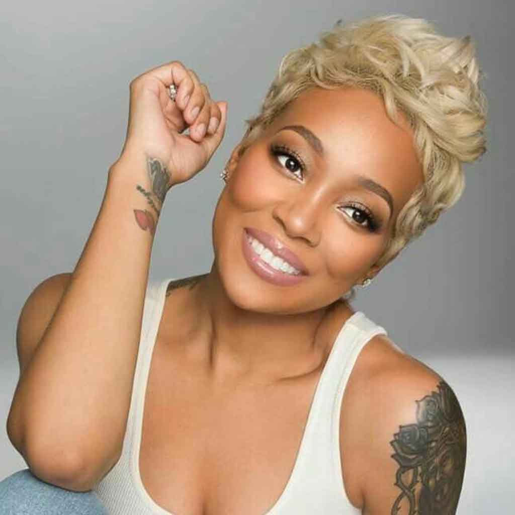Wavy Messy Blonde Pixie Cut
