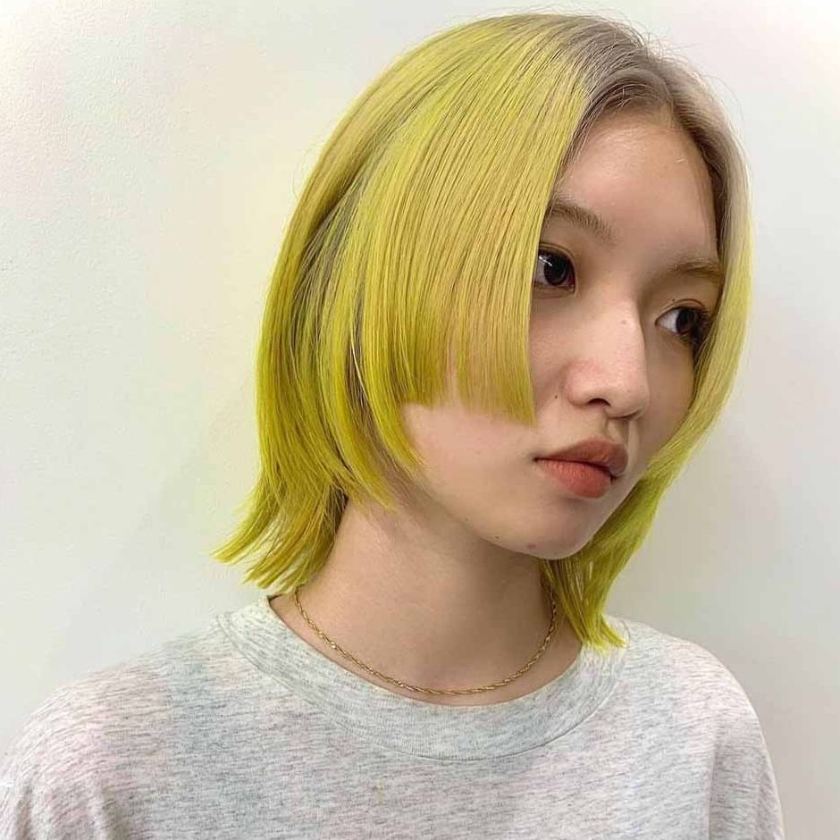 Short Yellow Wolf Hime Cut