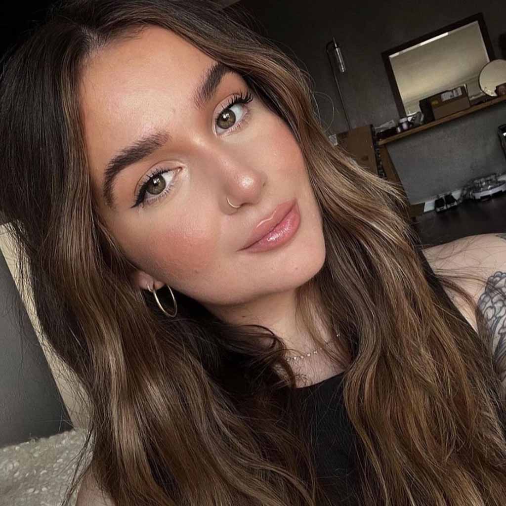Caramel Sun-Kissed Brunette