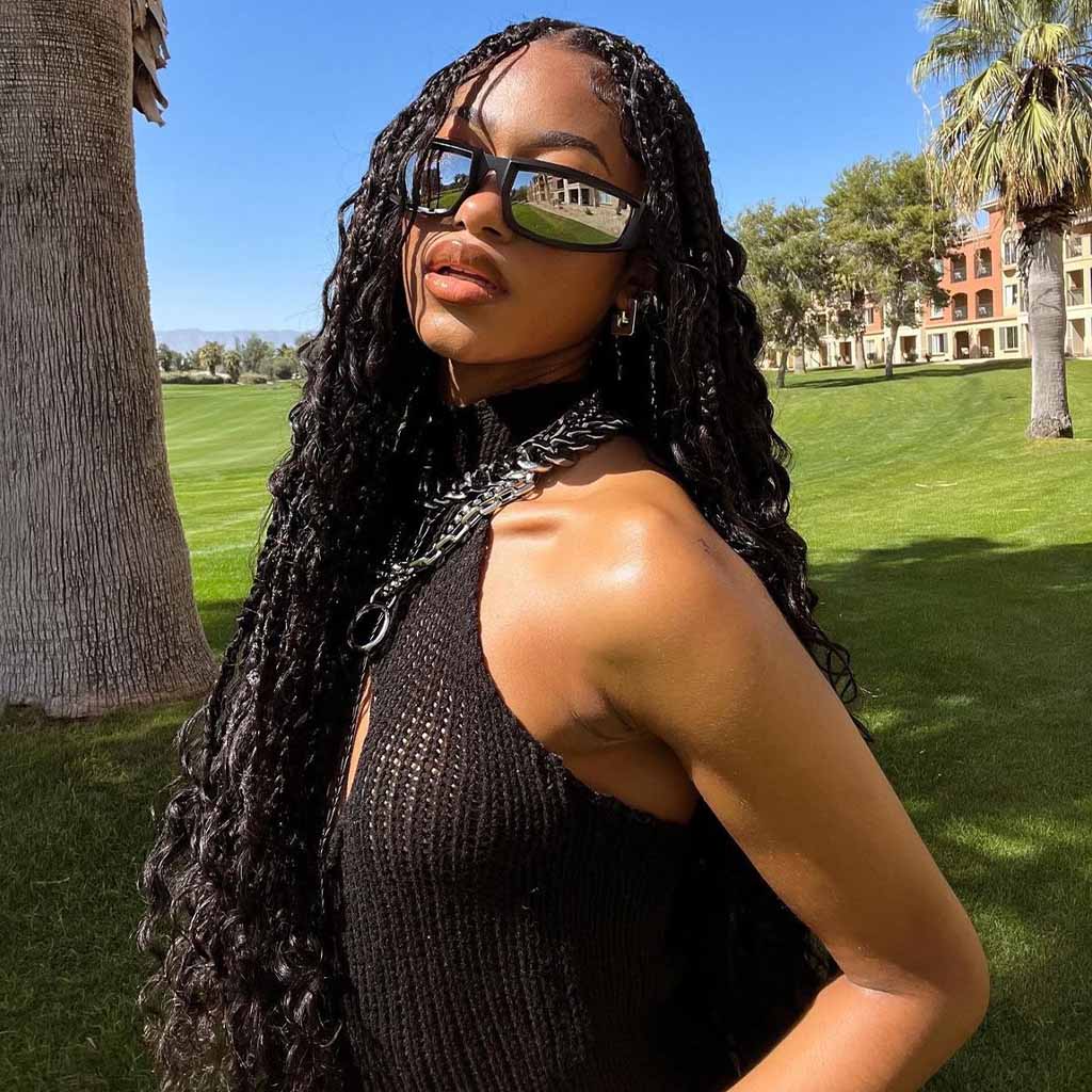 Long Black Knotless Braids