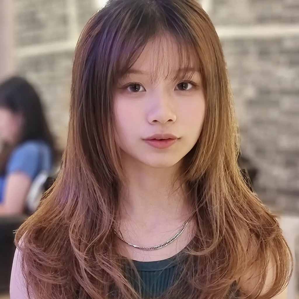 Butterfly Hime Cut With See-Through Bangs