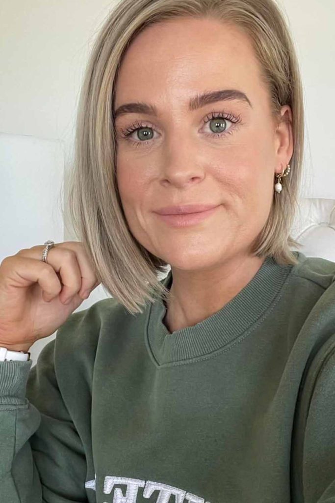 Short Mom Bob Blonde Cut on Straight Hair