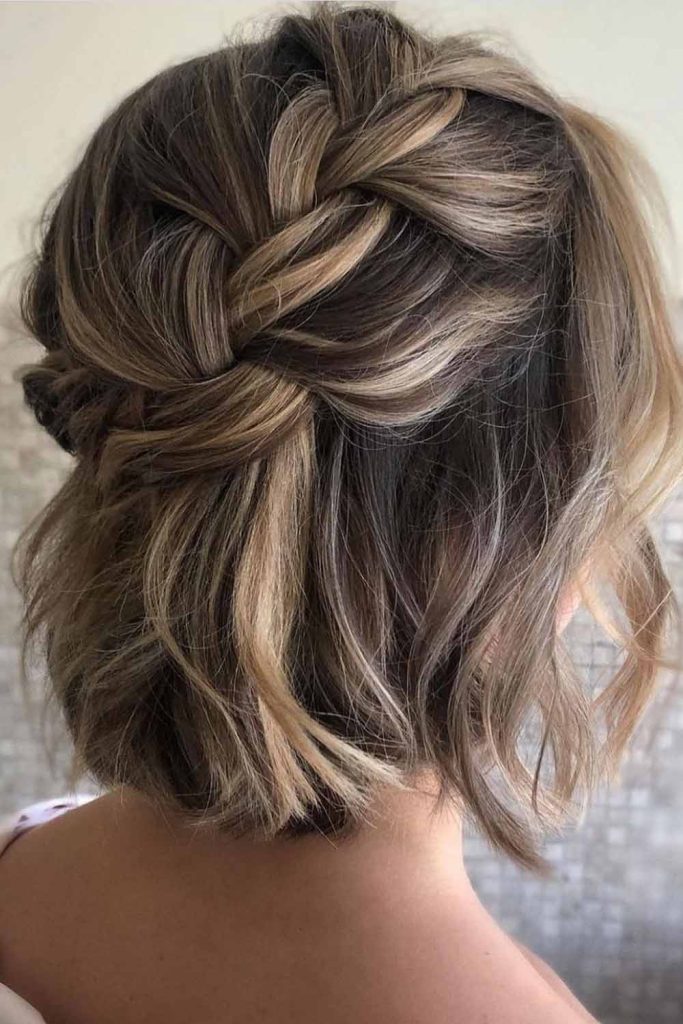 Side French Messy Braid