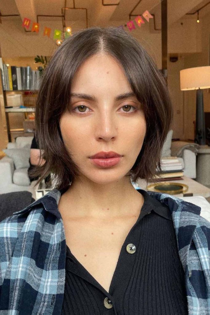 Effortless Straight Bob With Minimal Layers