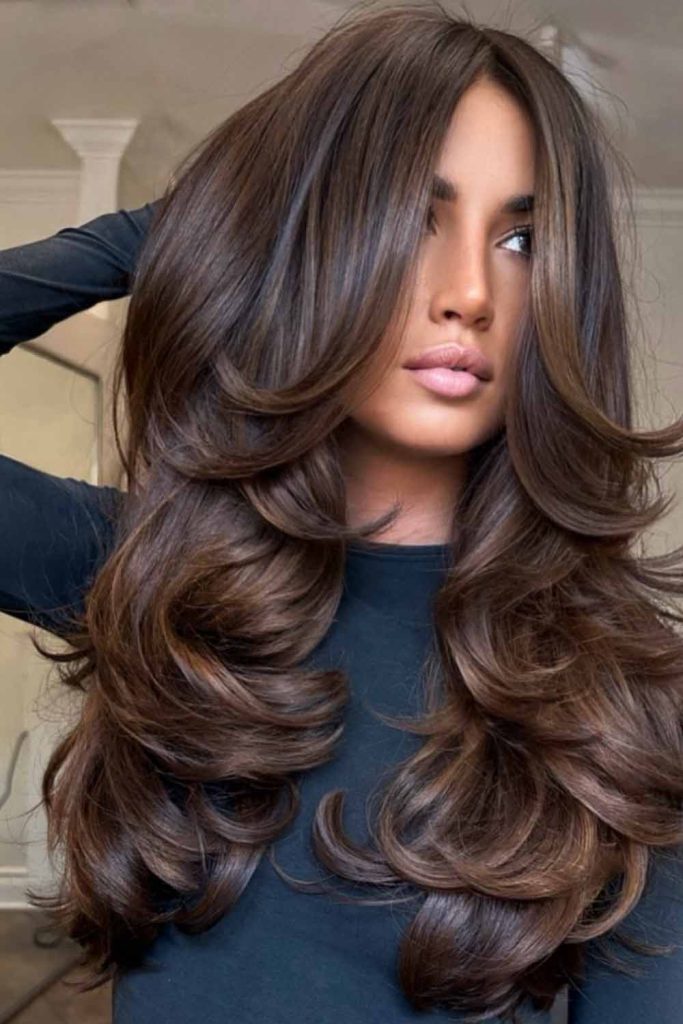 Glossy Black Layers With Smooth Finish