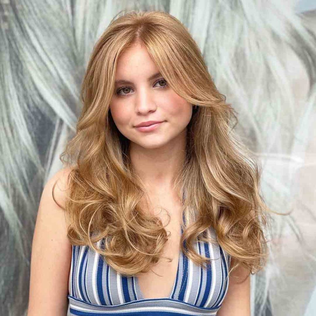Wavy Bronde Octopus Haircut
