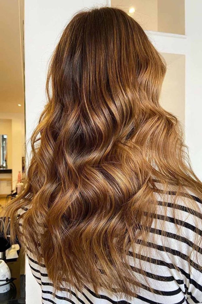 Long Wavy Chestnut Tone Balayage
