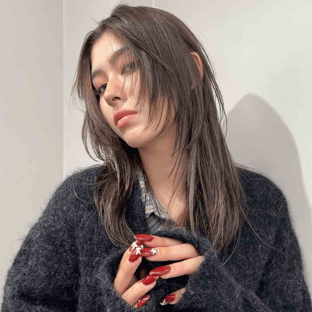 Long Wolf Cut With Face Layers