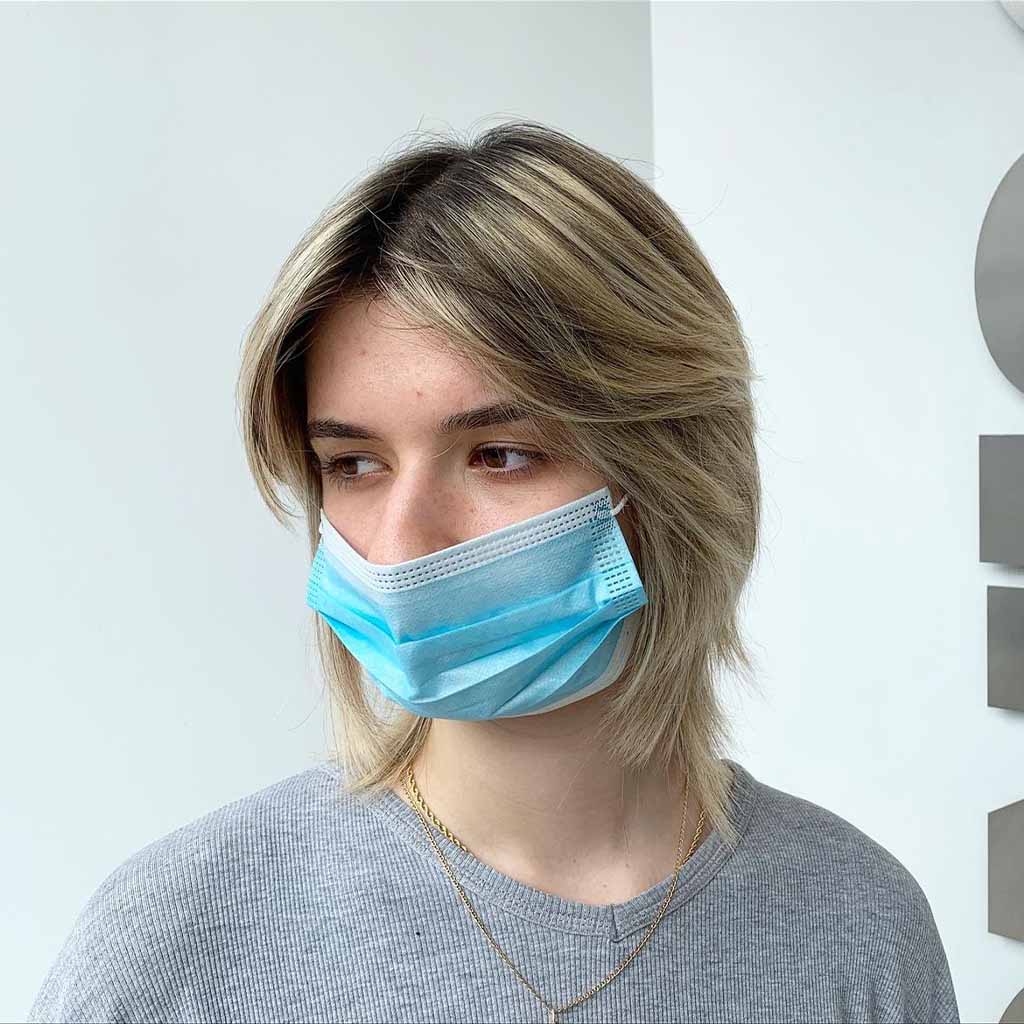 Short Duo-Toned Shag Mullet Wolf Cut
