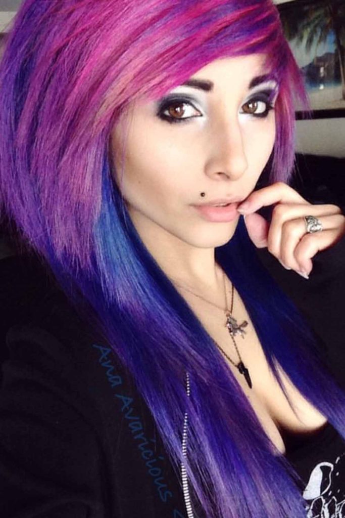 Berry Shade Scene Hairstyle