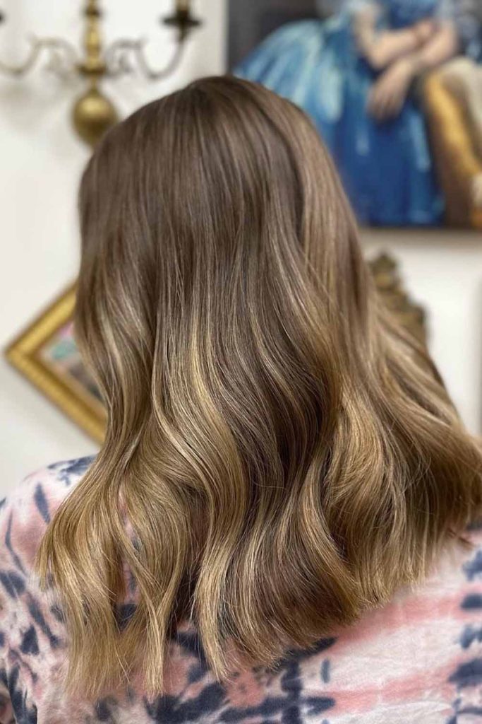 Textured Layered Hair With Blonde Highlights