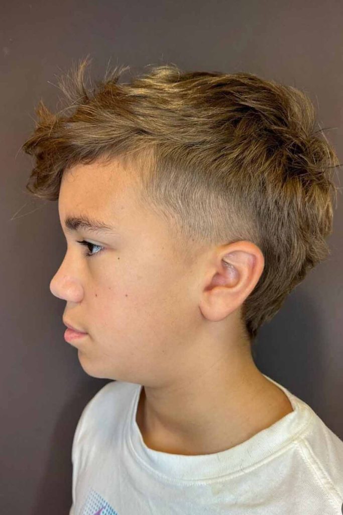 Wavy Bronde Mullet Haircut